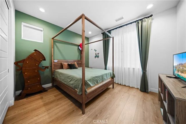 254 Tank, Irvine, CA 92618