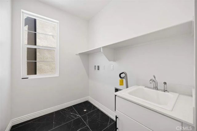 254 Tank, Irvine, CA 92618