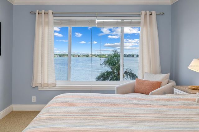 8911 MIDNIGHT PASS ROAD 409, Sarasota, FL 34242