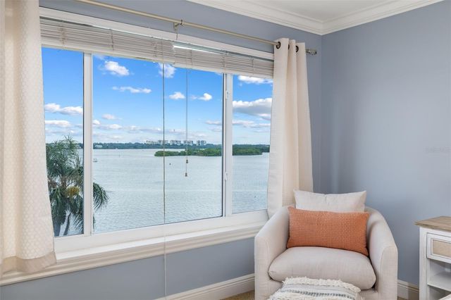 8911 MIDNIGHT PASS ROAD 409, Sarasota, FL 34242