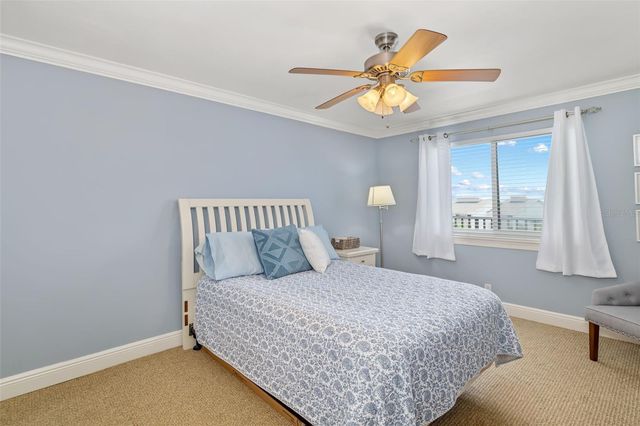 8911 MIDNIGHT PASS ROAD 409, Sarasota, FL 34242