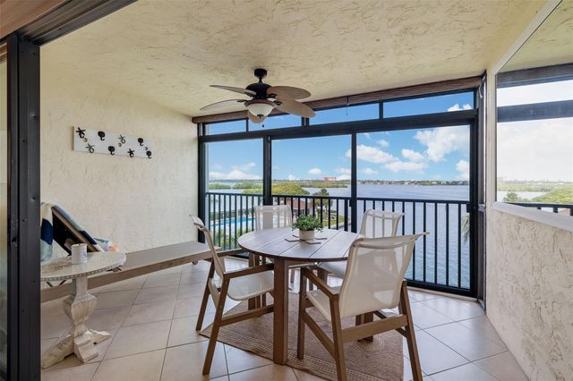 8911 MIDNIGHT PASS ROAD 409, Sarasota, FL 34242
