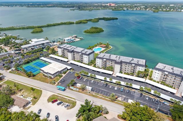 8911 MIDNIGHT PASS ROAD 409, Sarasota, FL 34242