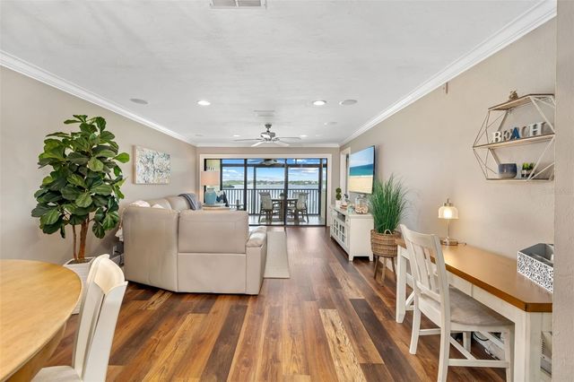 8911 MIDNIGHT PASS ROAD 409, Sarasota, FL 34242