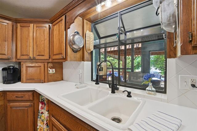 8008 Forest Lane, Oklahoma City, OK 73150