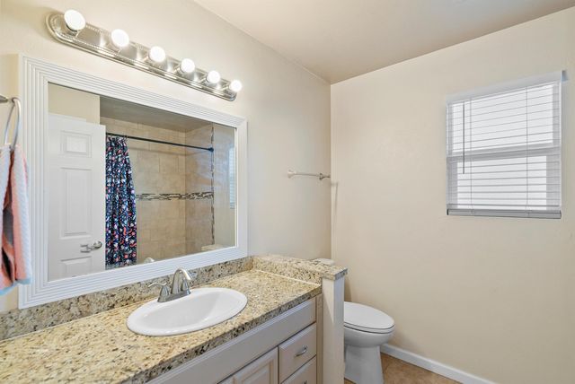 681 Stallion Road SE, Rio Rancho, NM 87124