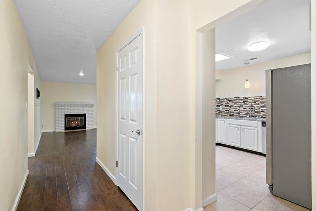 681 Stallion Road SE, Rio Rancho, NM 87124