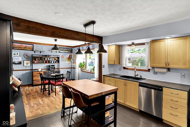 1045 Madrid Road, Greenwood, IN 46143