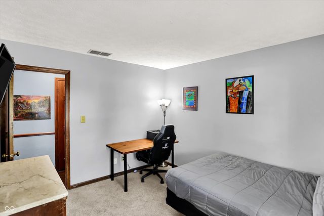 1045 Madrid Road, Greenwood, IN 46143