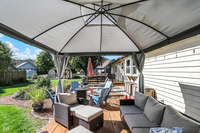 1045 Madrid Road, Greenwood, IN 46143