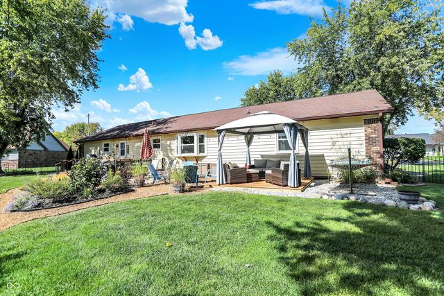 1045 Madrid Road, Greenwood, IN 46143