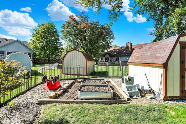 1045 Madrid Road, Greenwood, IN 46143