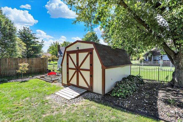 1045 Madrid Road, Greenwood, IN 46143