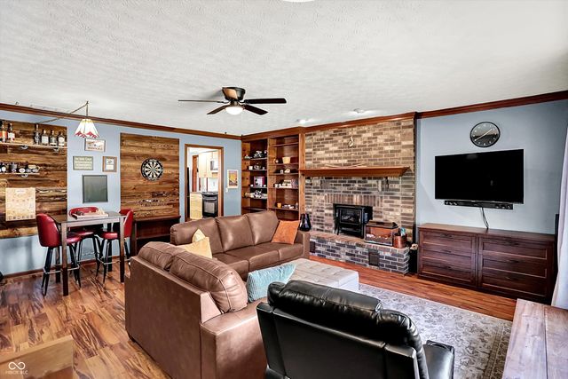 1045 Madrid Road, Greenwood, IN 46143