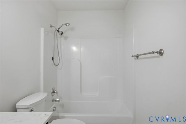 7037 Autumn Point Dr, North Chesterfield, VA 23234