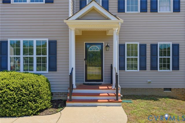 7037 Autumn Point Dr, North Chesterfield, VA 23234