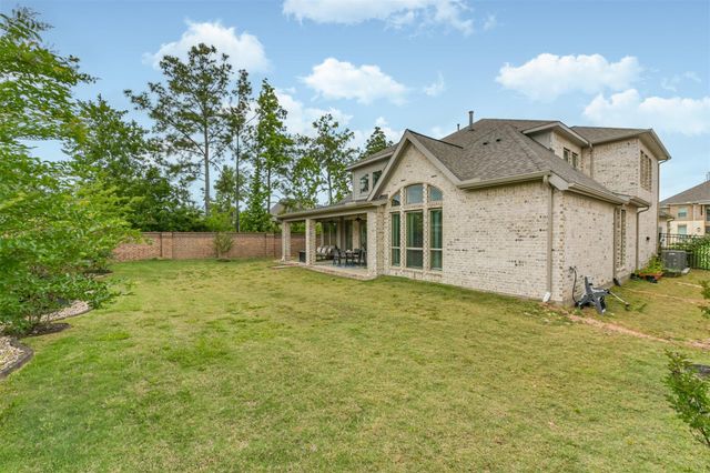 27208 Starry Oaks Drive, Magnolia, TX 77354