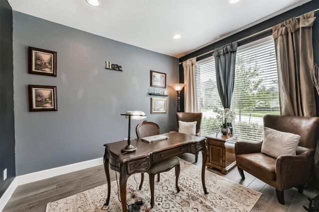 27208 Starry Oaks Drive, Magnolia, TX 77354