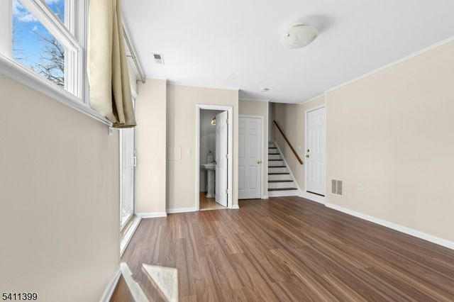 42 Arden Ct, Berkeley Heights Twp., NJ 07922