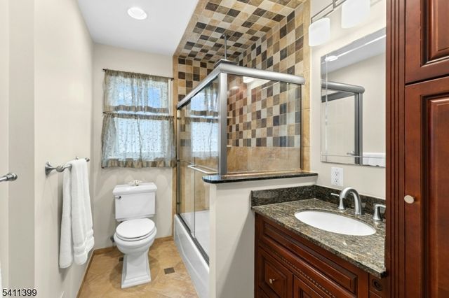 42 Arden Ct, Berkeley Heights Twp., NJ 07922