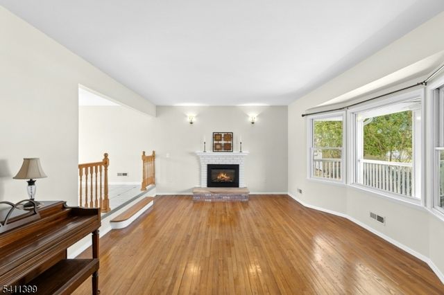 42 Arden Ct, Berkeley Heights Twp., NJ 07922