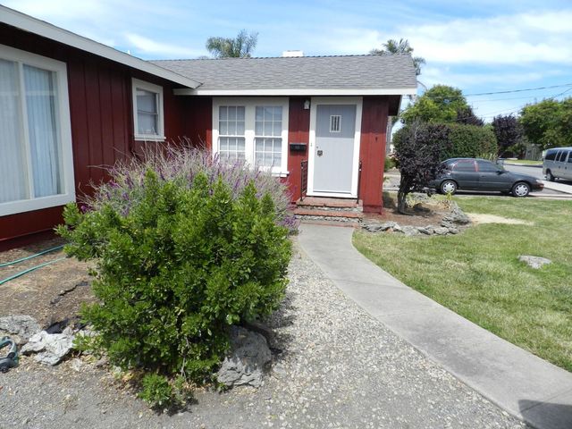50 Katherine Avenue, Salinas, CA 93901