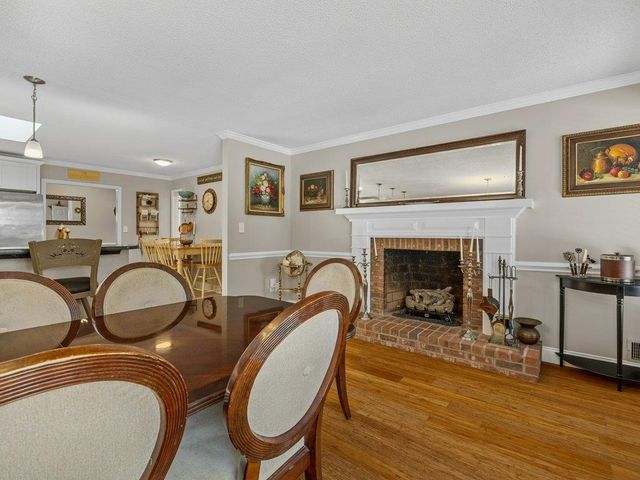 332 E Killarney Lake, Moore, SC 29369