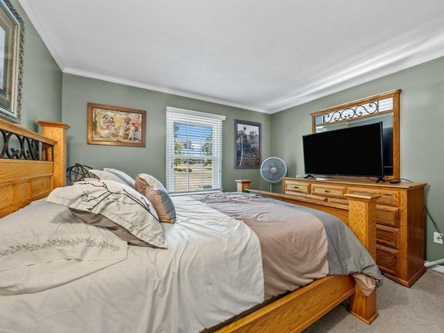 332 E Killarney Lake, Moore, SC 29369