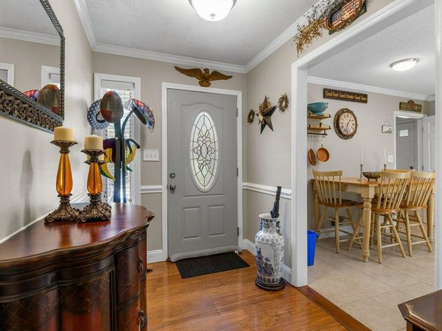 332 E Killarney Lake, Moore, SC 29369