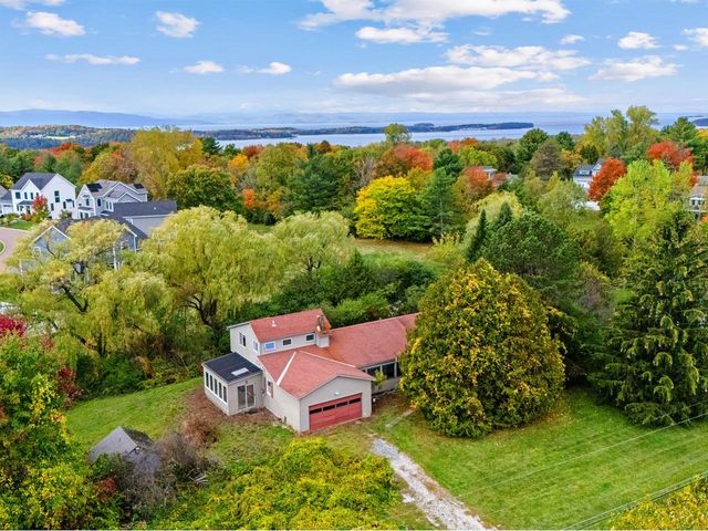 5272 Spear Street, Shelburne, VT 05482