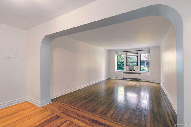 35-16 85th Street 1I, Jackson Heights, NY 11372
