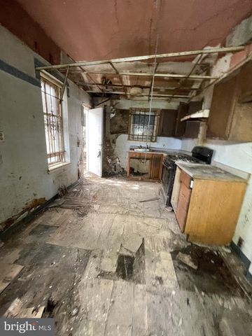 2302 N BOUVIER ST, Philadelphia, PA 19132