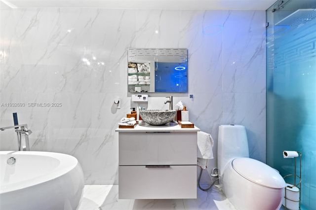 5018 SW 148th Pl, Miami, FL 33185