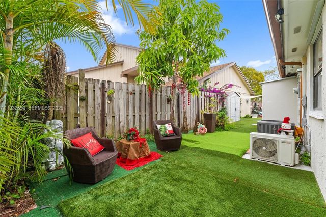 5018 SW 148th Pl, Miami, FL 33185