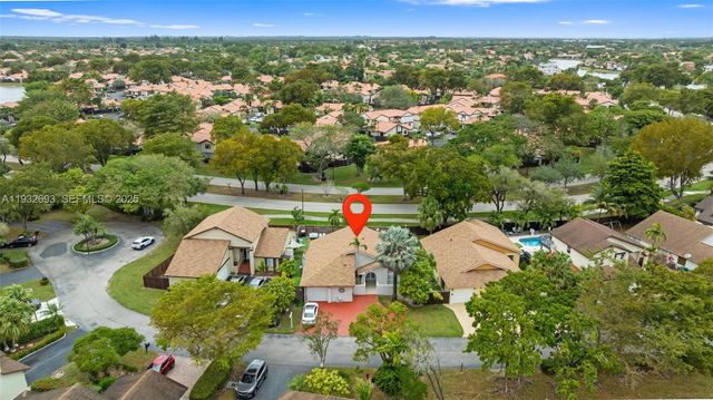 5018 SW 148th Pl, Miami, FL 33185