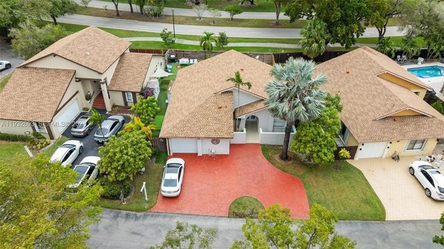 5018 SW 148th Pl, Miami, FL 33185