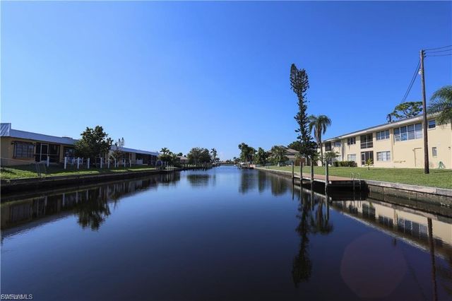 4901 Victoria DR 204, Cape Coral, FL 33904