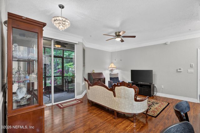 8539 GATE Parkway W 616, Jacksonville, FL 32216