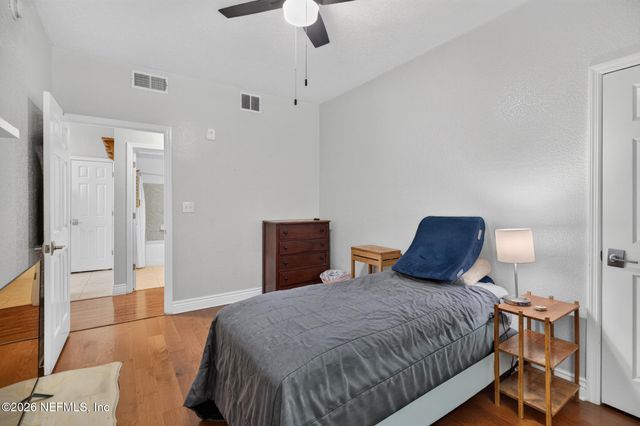 8539 GATE Parkway W 616, Jacksonville, FL 32216