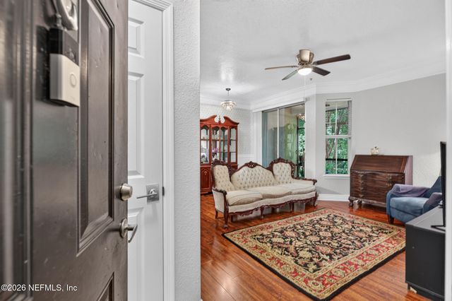 8539 GATE Parkway W 616, Jacksonville, FL 32216