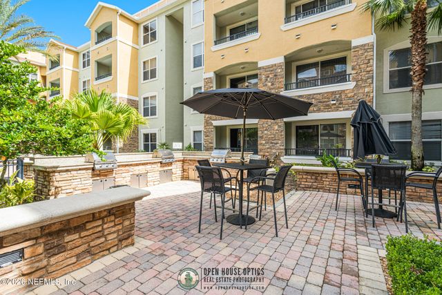 8539 GATE Parkway W 616, Jacksonville, FL 32216