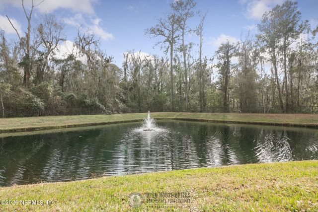 8539 GATE Parkway W 616, Jacksonville, FL 32216