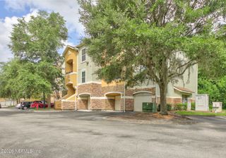8539 GATE Parkway W 616, Jacksonville, FL 32216