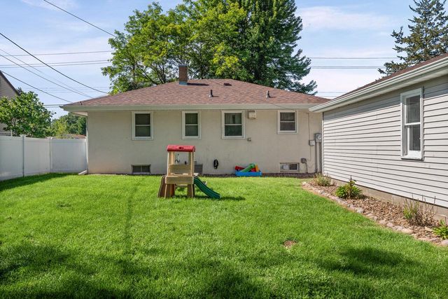 935 Wilson STREET, Onalaska, WI 54650