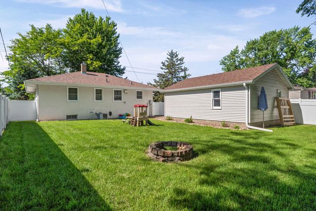 935 Wilson STREET, Onalaska, WI 54650