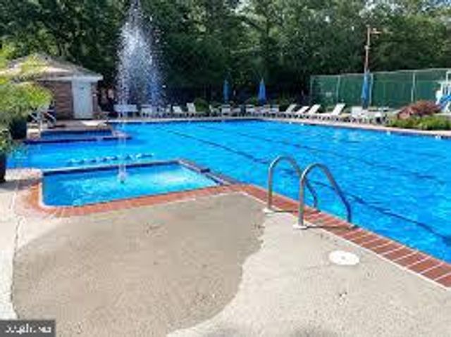 1537 BENJAMIN FRANKLIN COURT, Mays Landing, NJ 08330