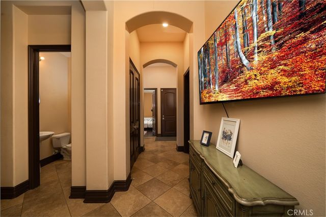 4071 Judy Cir, Corona, CA 92881