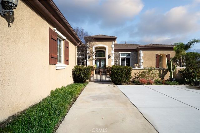 4071 Judy Cir, Corona, CA 92881