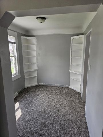 7283 Minock, Detroit City, MI 48228
