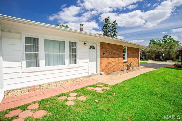 4105 Banks Road, Bridgeton, MO 63074